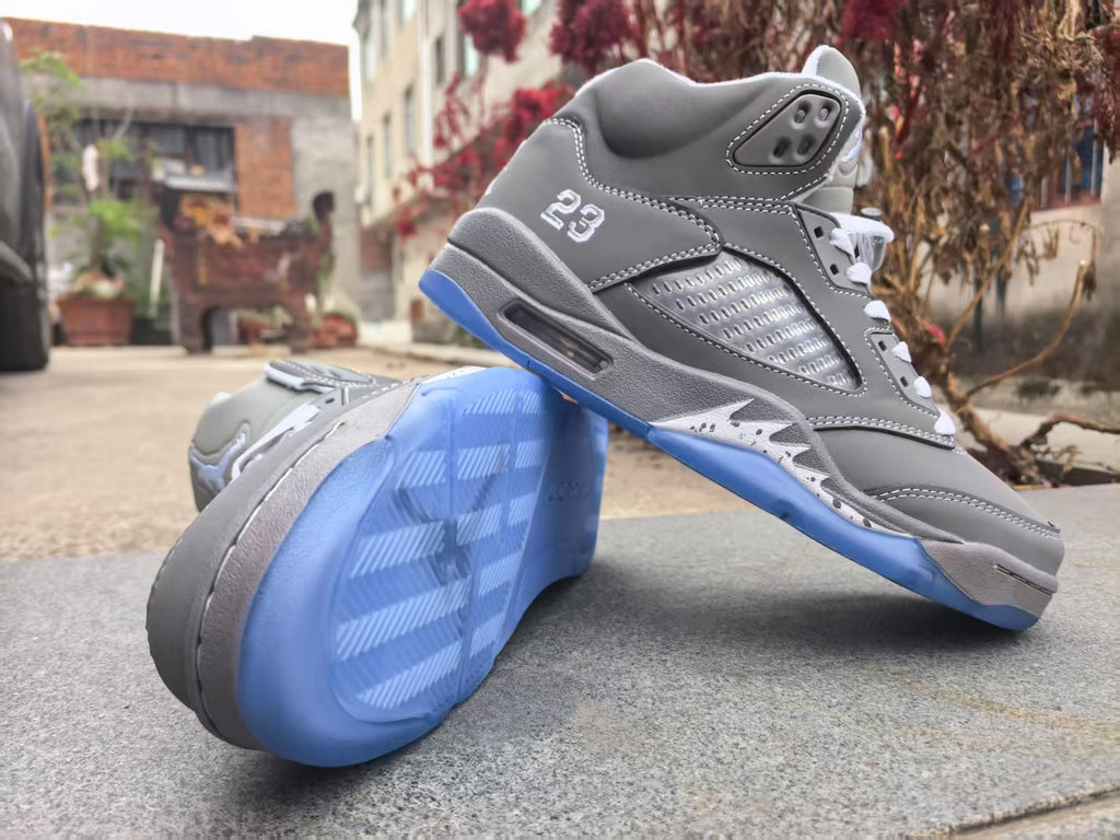 Air Jordan 5 "Wolf Grey" 2026
