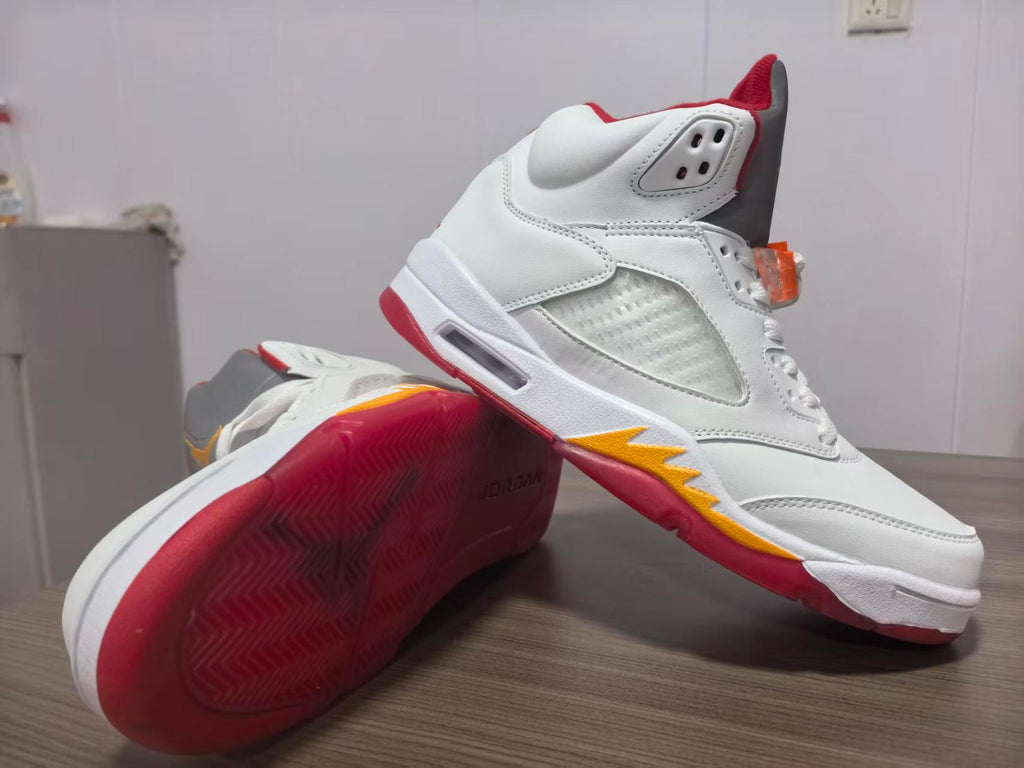 Air Jordan 5 Retro WMNS 'White Sunset' (IV5678-102)
