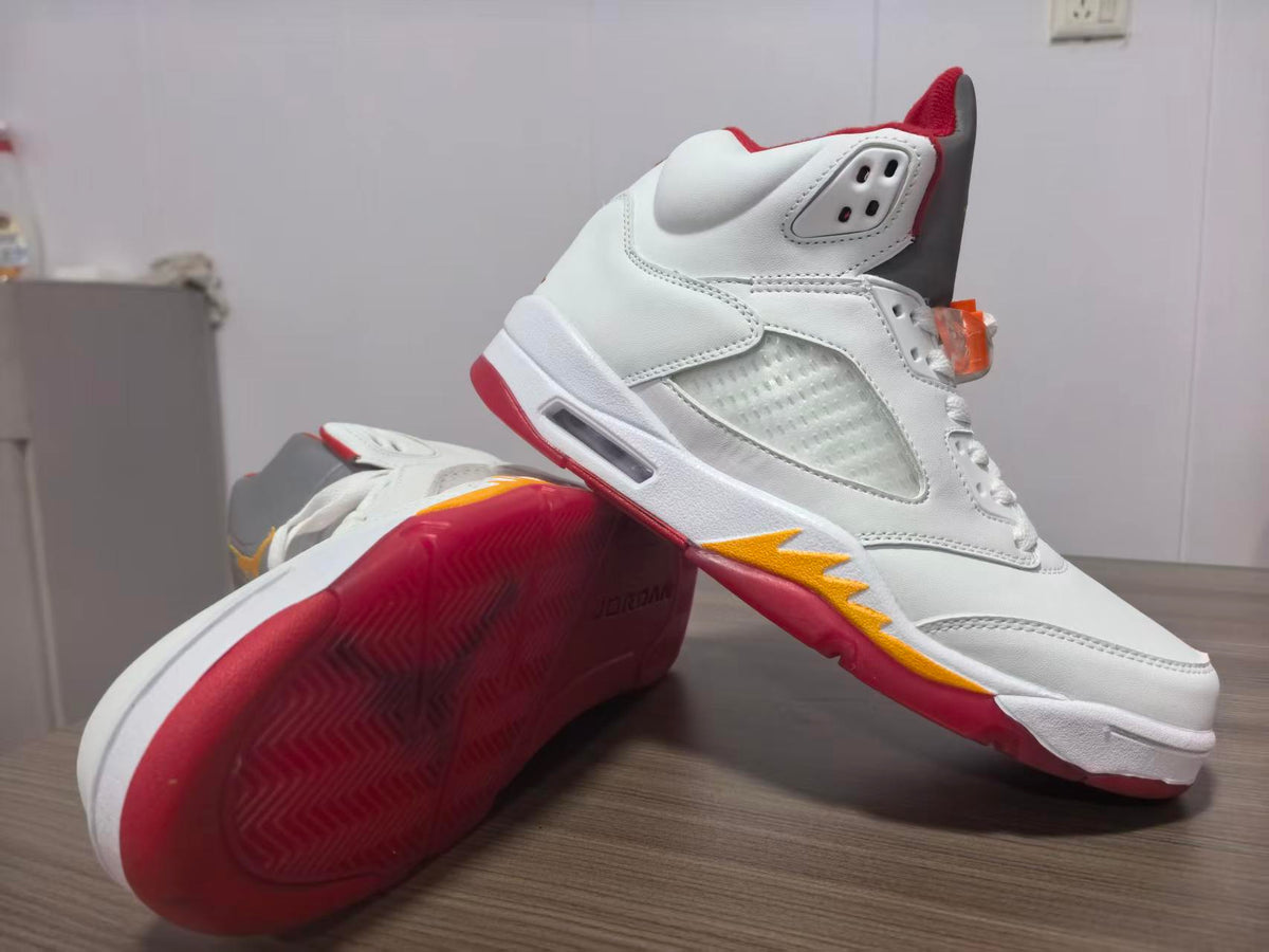 Air Jordan 5 Retro WMNS 'White Sunset' (IV5678-102)