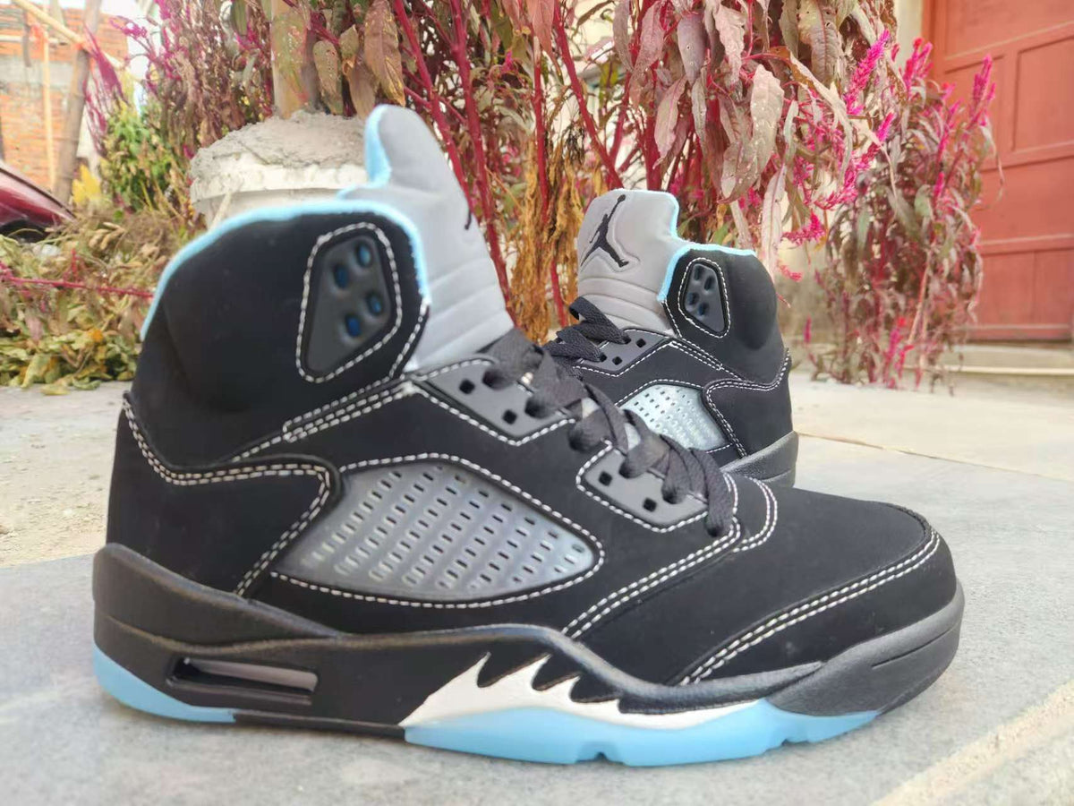 Air Jordan 5 Retro 'Black University Blue' (DD0587-008)