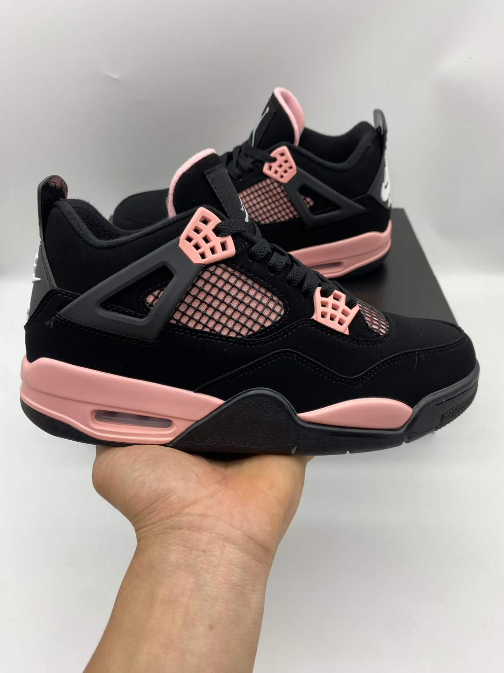 Air Jordan 4 Retro WMNS 'Rust Pink Thunder' (HV0823-001)