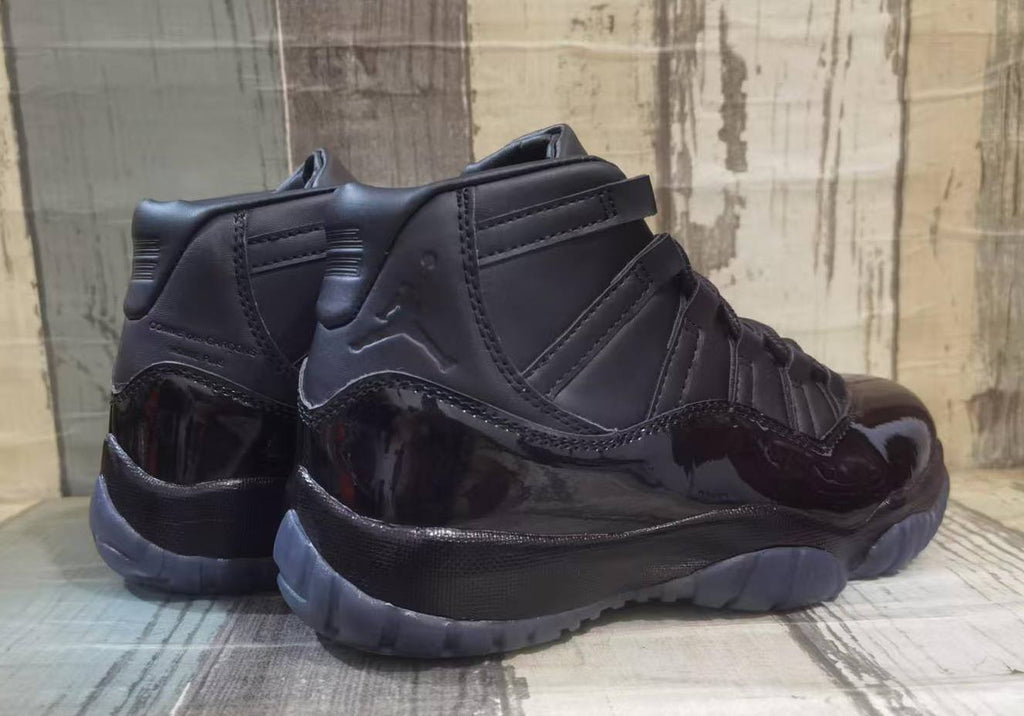 Air Jordan 11 x Comme des Garçons Homme Plus “Black”