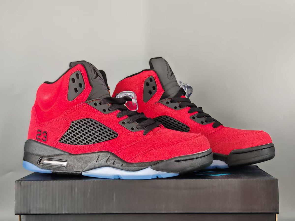 Air Jordan 5 Retro “Raging Bull” (2021)