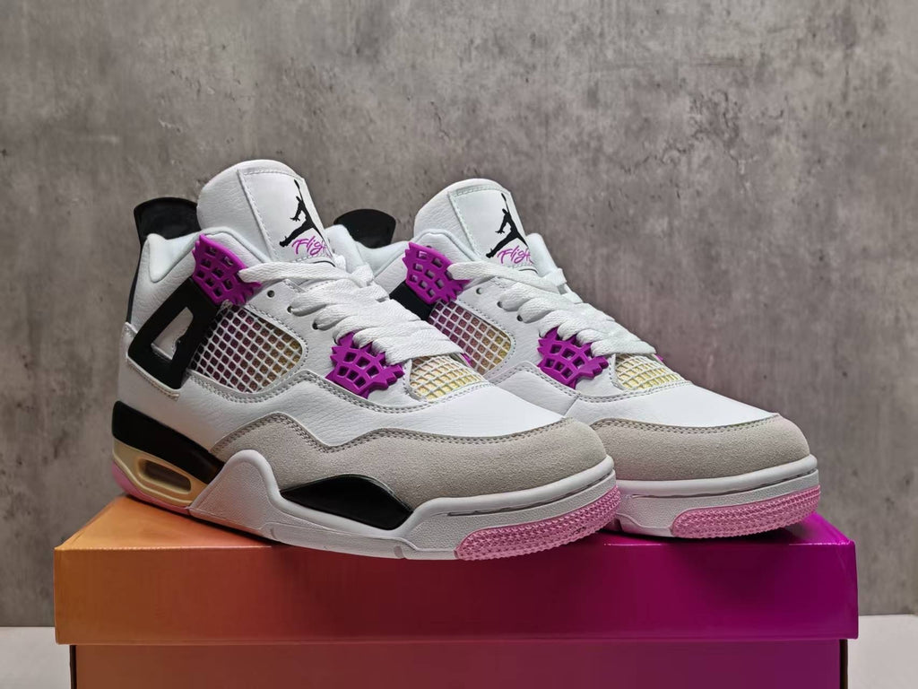 Air Jordan 4 Retro Comic
