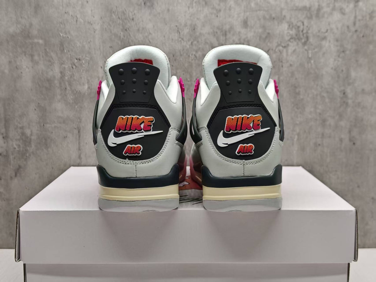 Air Jordan 4 Retro 'Comic' (JA1135-100)