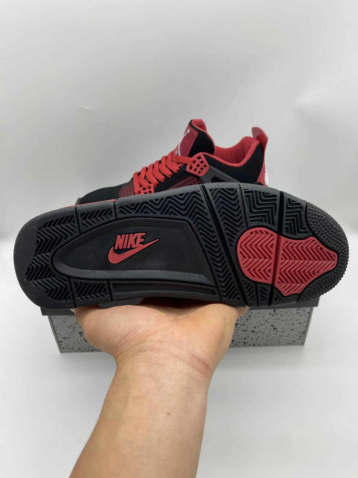 Air Jordan 4 Retro 'Red Thunder' (CT8527-016)