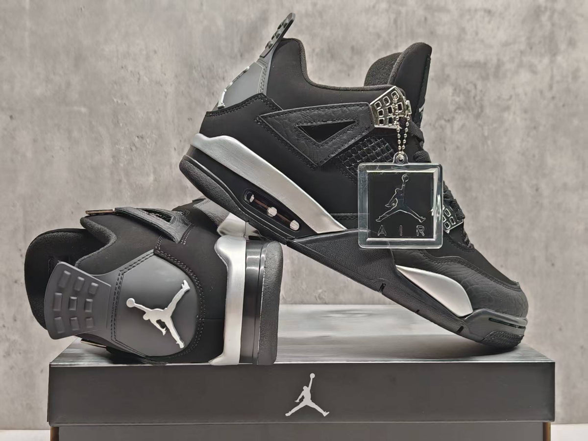 Air Jordan 4 Retro Black Chrome