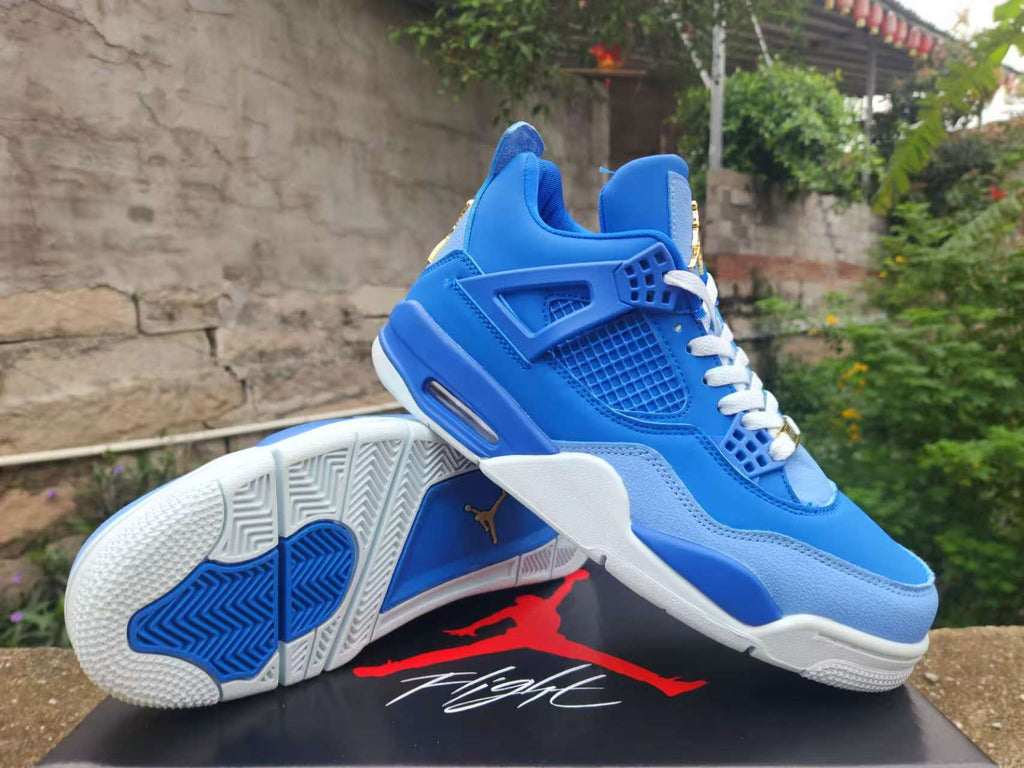 Air Jordan 4 Retro Flyknit "Hyper Royal" – AQ3559-400
