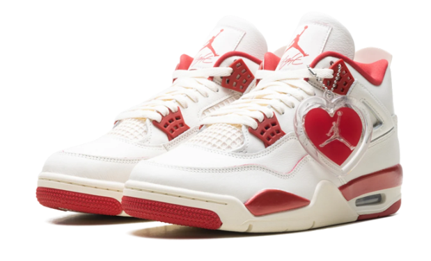 Air Jordan 4 WMNS 'Valentine's Day' (HV0823-108)