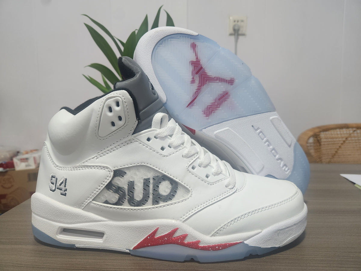 Air Jordan 5 Retro 'White x Supreme'