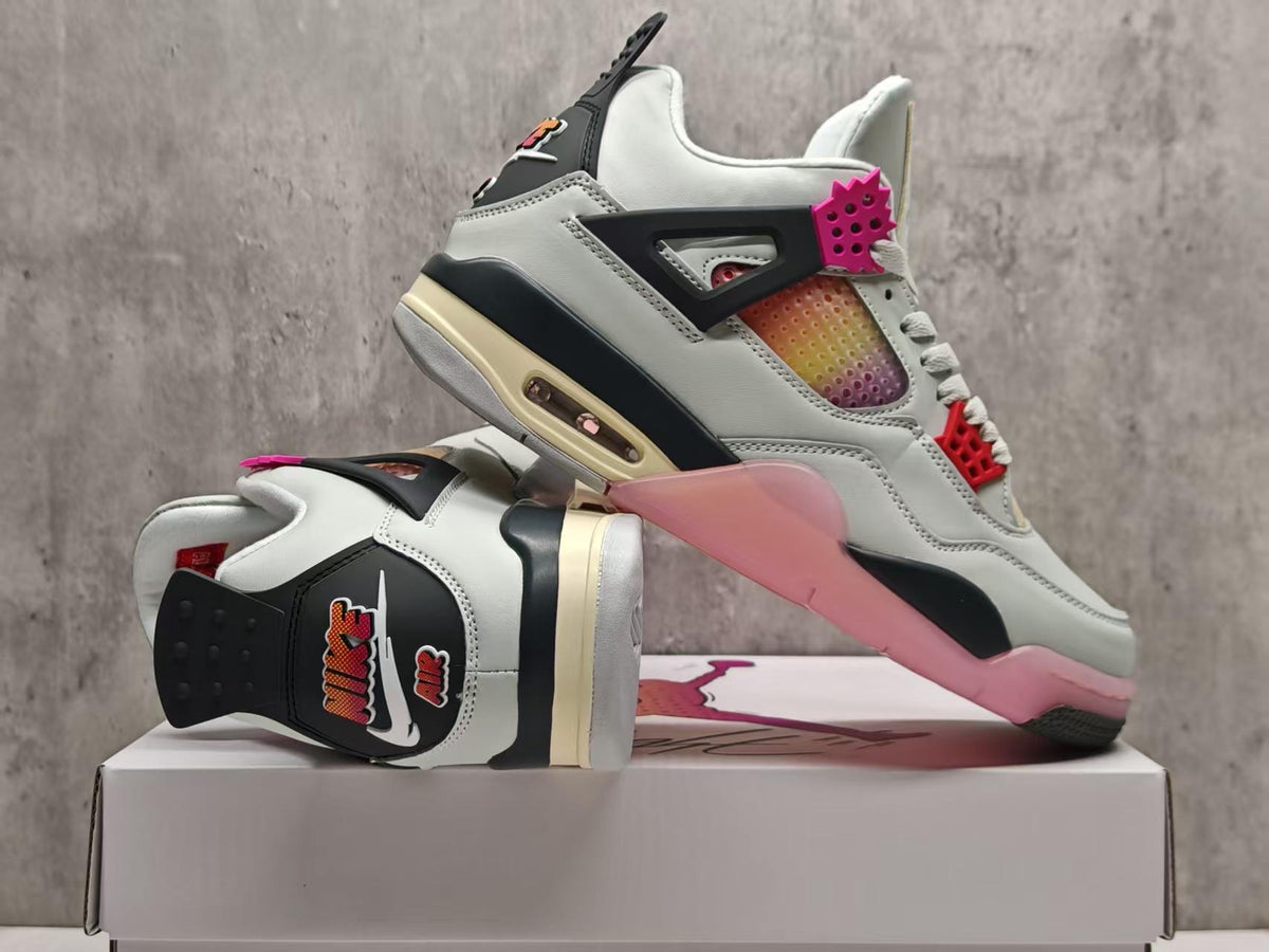 Air Jordan 4 Retro 'Comic' (JA1135-100)