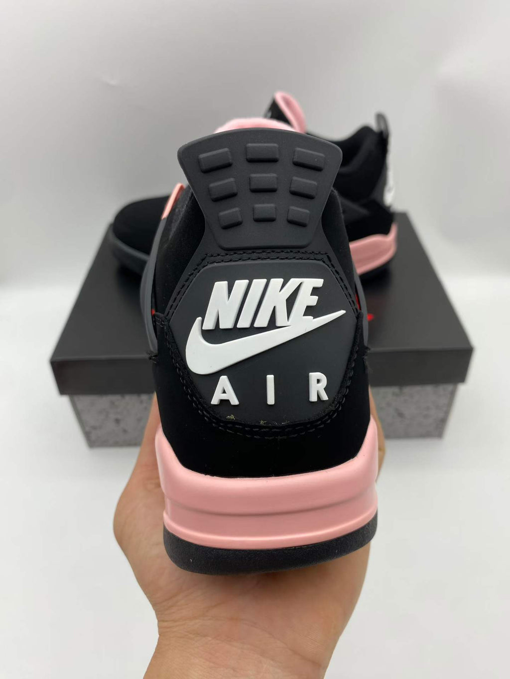Air Jordan 4 Retro WMNS 'Rust Pink Thunder' (HV0823-001)