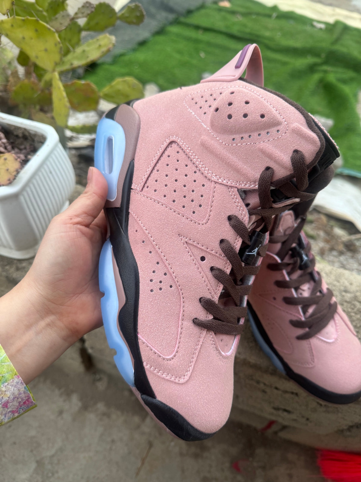 Aleali May x Air Jordan 6 Retro Rust Pink Bright Crimson
